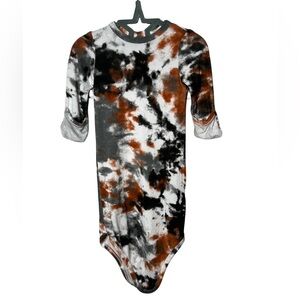 Angel Dear x SpearmintLOVE Bamboo Neutral Tie-Dye Gown Sleeper 0-3 Months